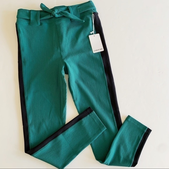 Year of Ours Revolve 38 High Waisted Belted Leggings Women’s XL Green New - Picture 8 of 9